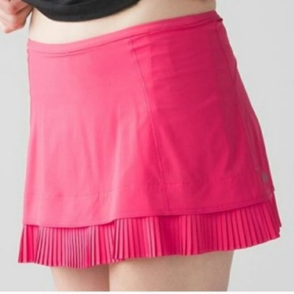 **SOLD** like new LULULEMON tennis skort